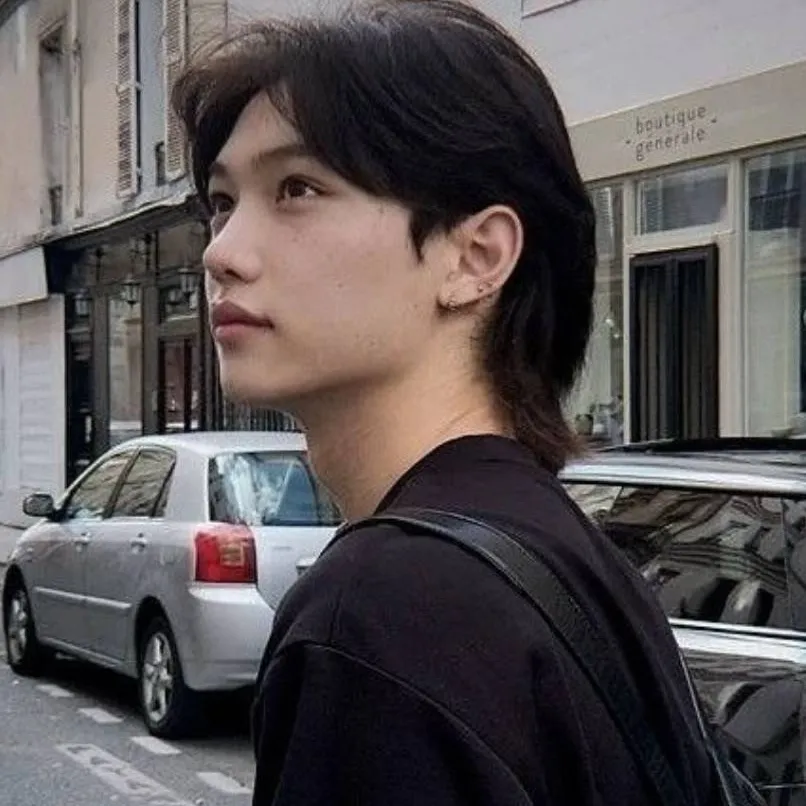 chat with ai character: Félix 🥰