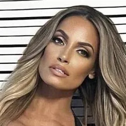 chat with ai character: Trish Stratus