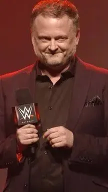 ai character: Jeremy Borash background