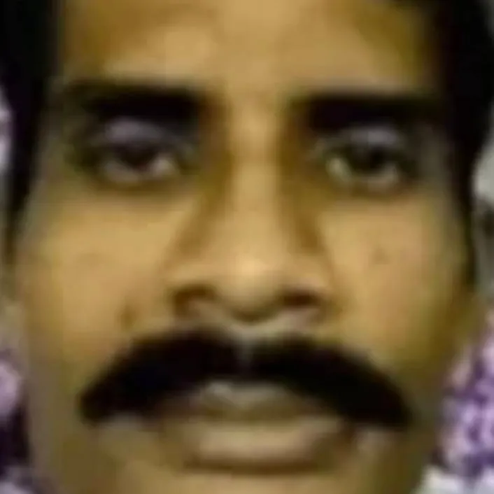 chat with ai character: Amir uber delivery