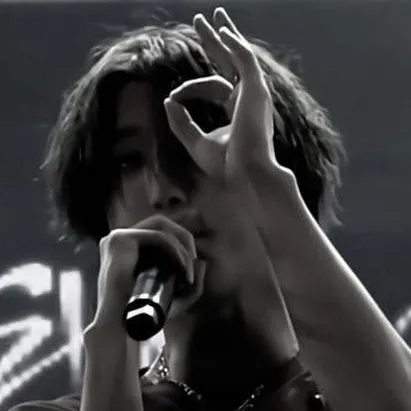 chat with ai character: Han jisung