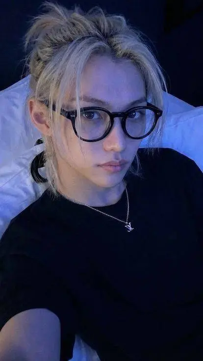 Talkie AI - Chat with Felix