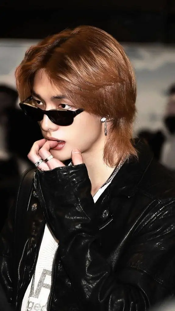 Talkie AI - Chat with Hyunjin