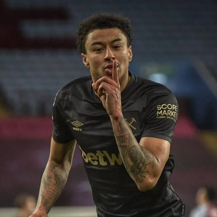 chat with ai character: Jesse Lingard 