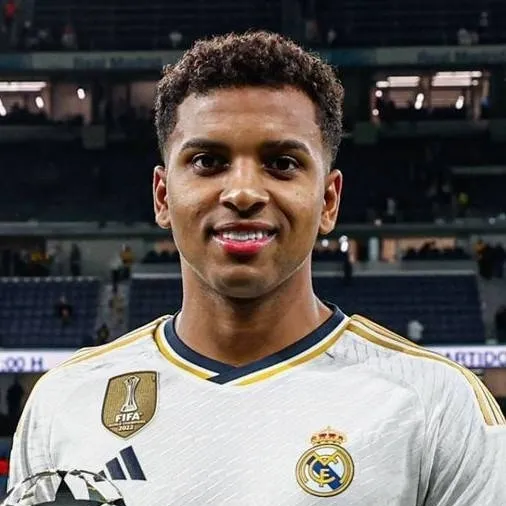 chat with ai character: Rodrygo 