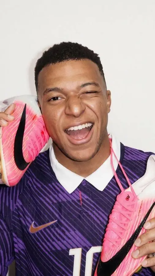 ai character: Kylian Mbappé  background