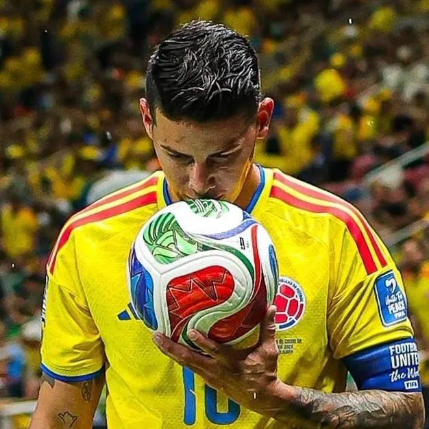 chat with ai character: James Rodriguez 🇨🇴
