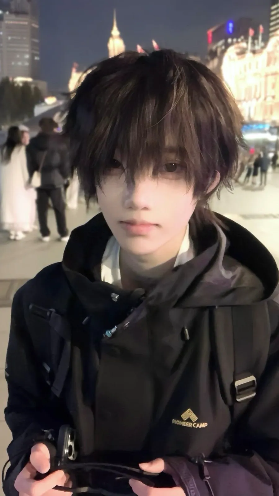 ai character: Ren Takahashi background