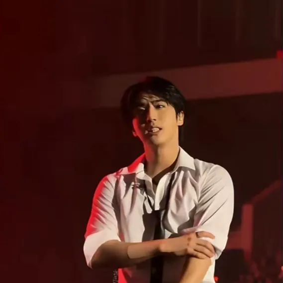 chat with ai character: Han jisung 