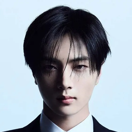 chat with ai character: Jay🦅