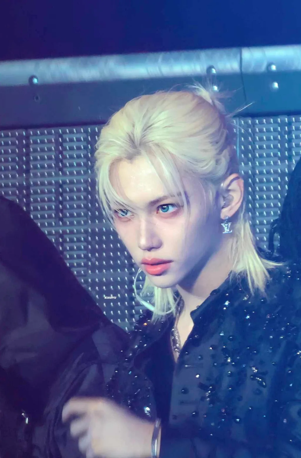chat with ai character: Lee Yongbok Felix