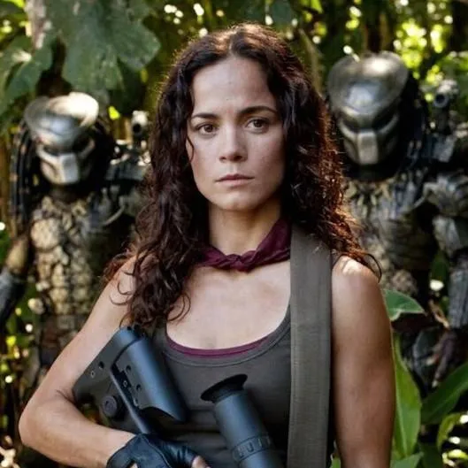 chat with ai character: 🌿 PREDATORS 🌿