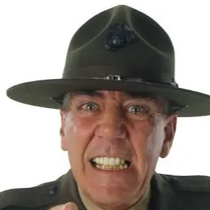 chat with ai character: Sargento Hartman