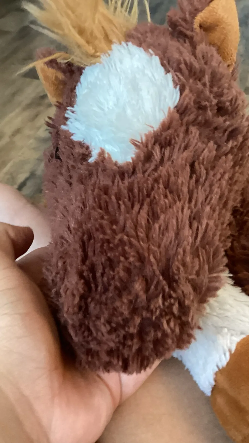 ai character: ￼ caramel background