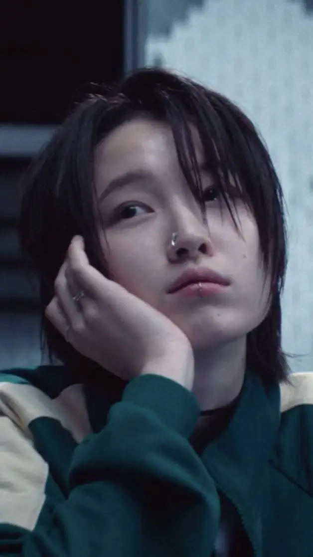 ai character: se-mi background