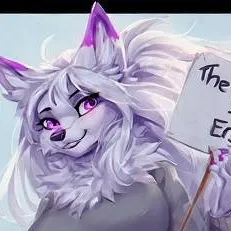 chat with ai character: Luna