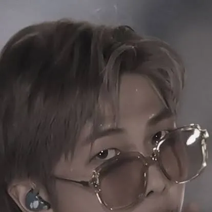 chat with ai character: Namjoon