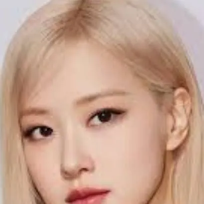 chat with ai character: Rosé26