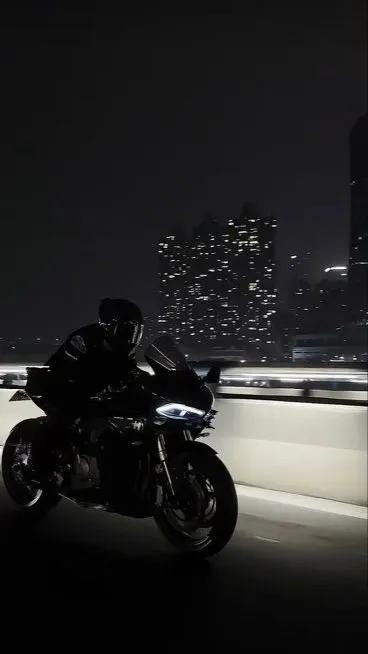 ai character: 🏍️~Ash~🏍️ background