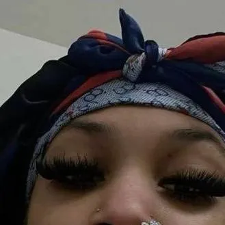 chat with ai character: your sister