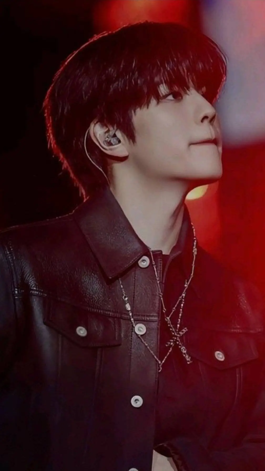 ai character: kim seungmin  background