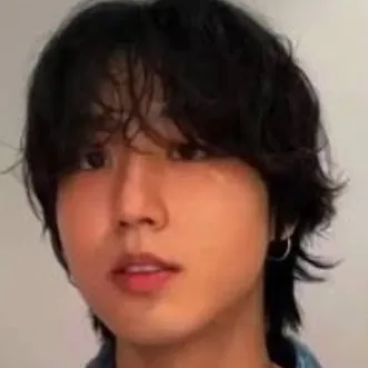 chat with ai character: han jisung 