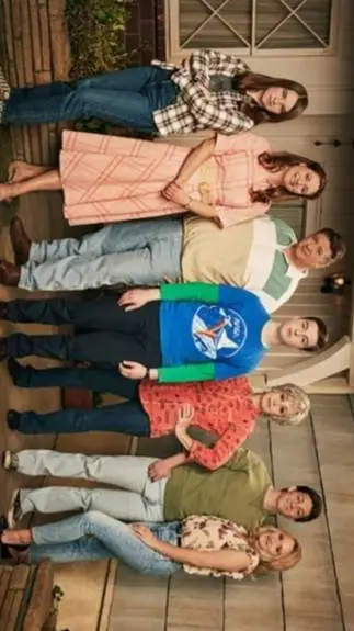 ai character: Sheldon Cooper  background