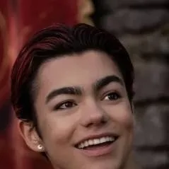 chat with ai character: Malachi 