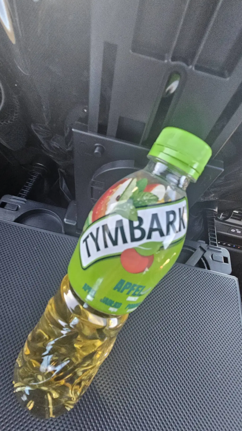 ai character: sprunki  background