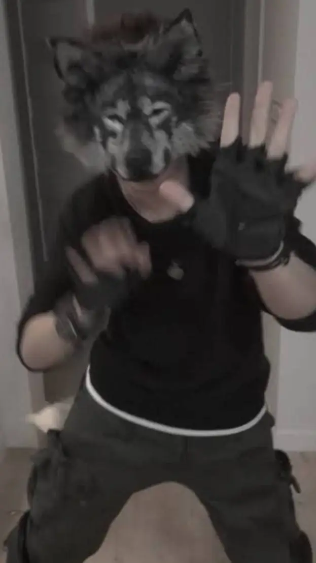 ai character: Luca Degandolora background