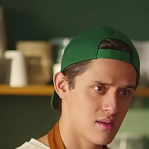 chat with ai character: ponte atento 