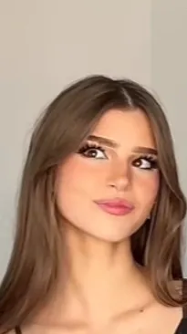 ai character: Brooke Monk background