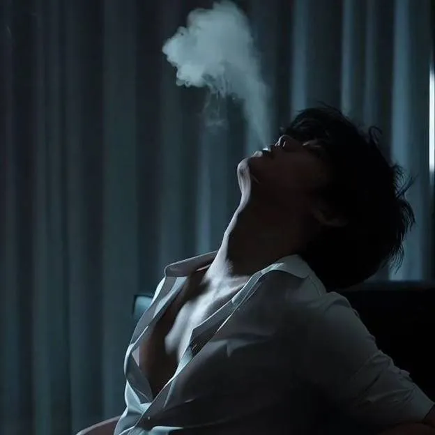 chat with ai character: 🚬Andrés🔪
