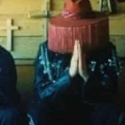 chat with ai character: Wesghost