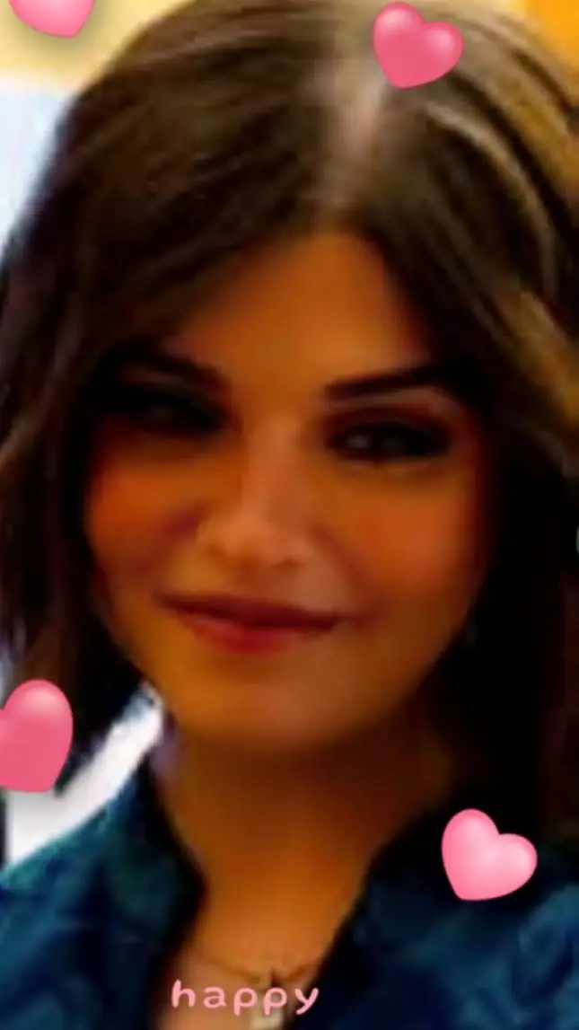 ai character: emmandgirlfriend background