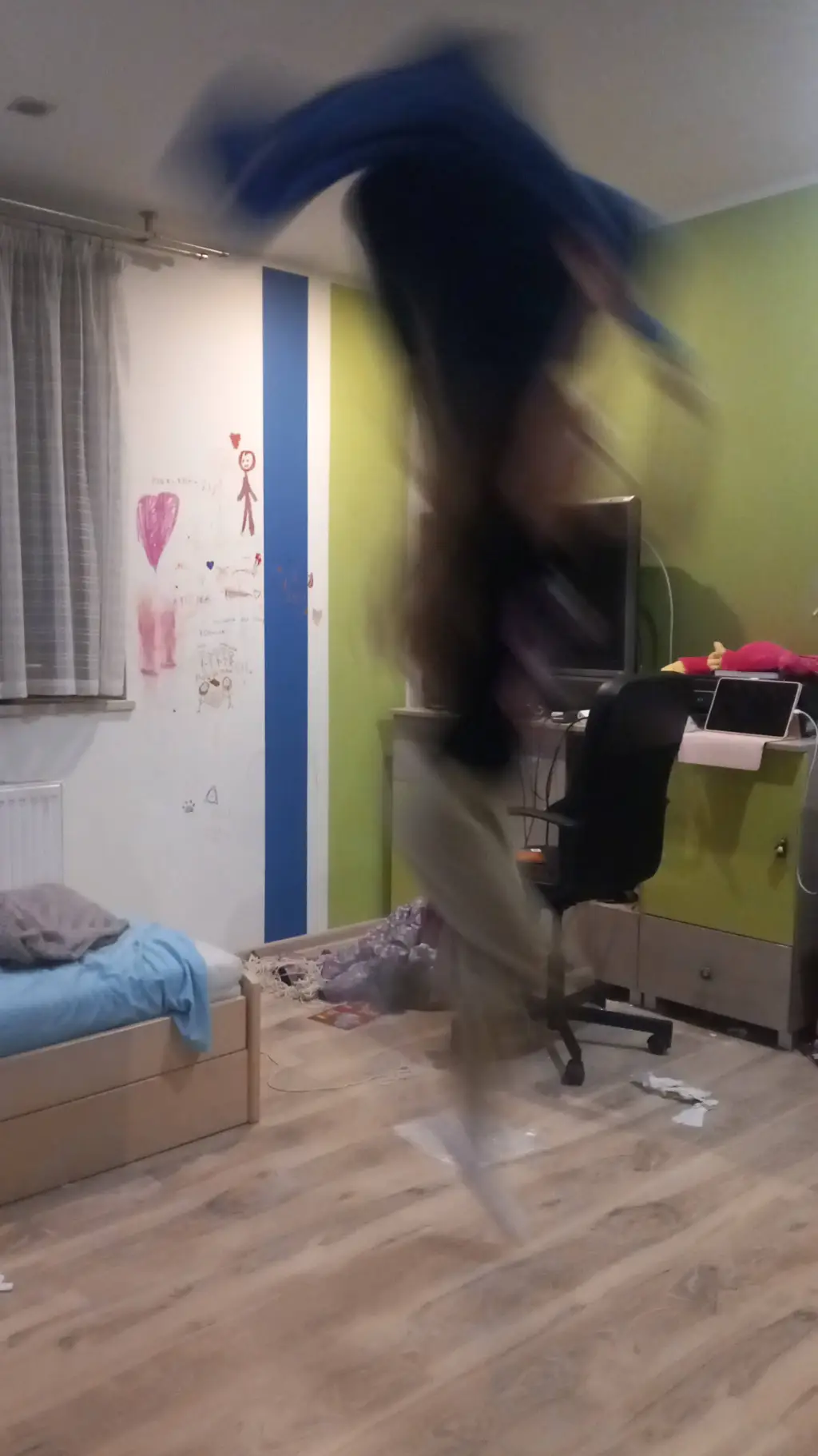 ai character: pick me background