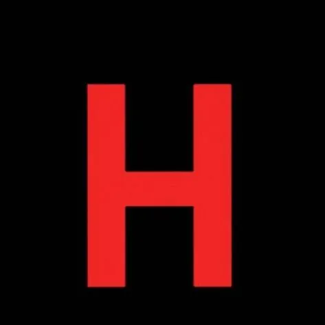 chat with ai character: цирк. трио