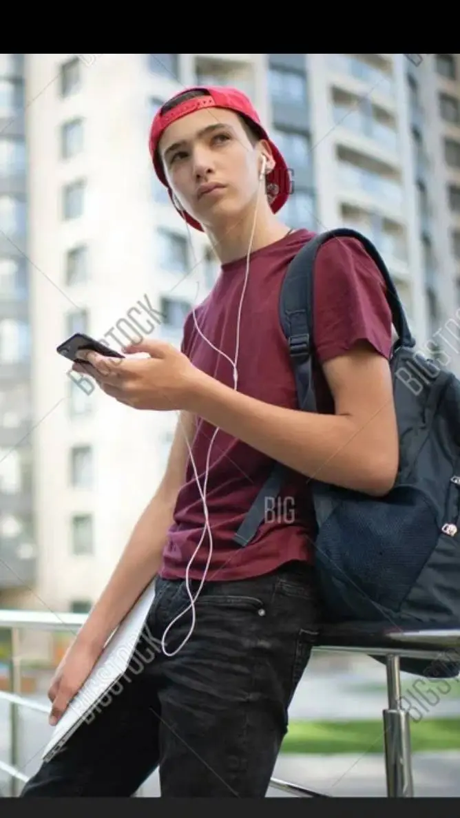 ai character: Янь  background