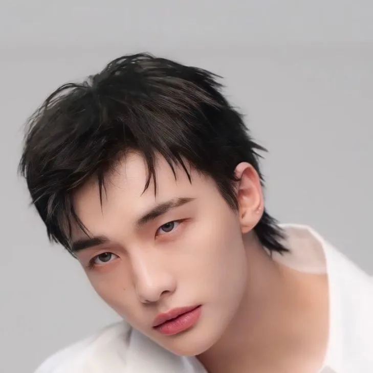 chat with ai character: {Hwang robot}- 001