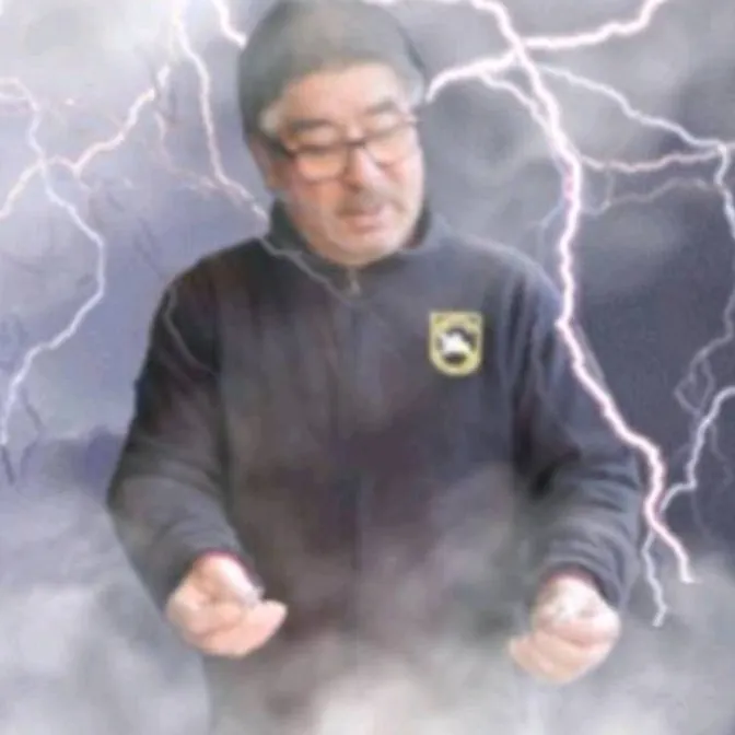 chat with ai character: RAUL🗣️💥💥🔥🔥⚡⚡
