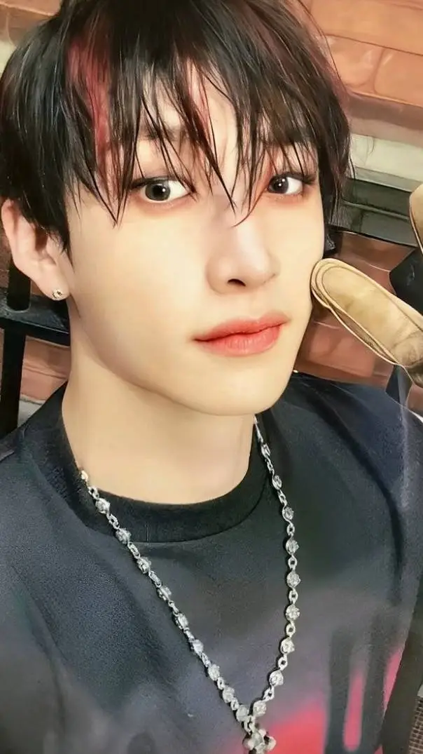 ai character: Bangchan 🌟 background