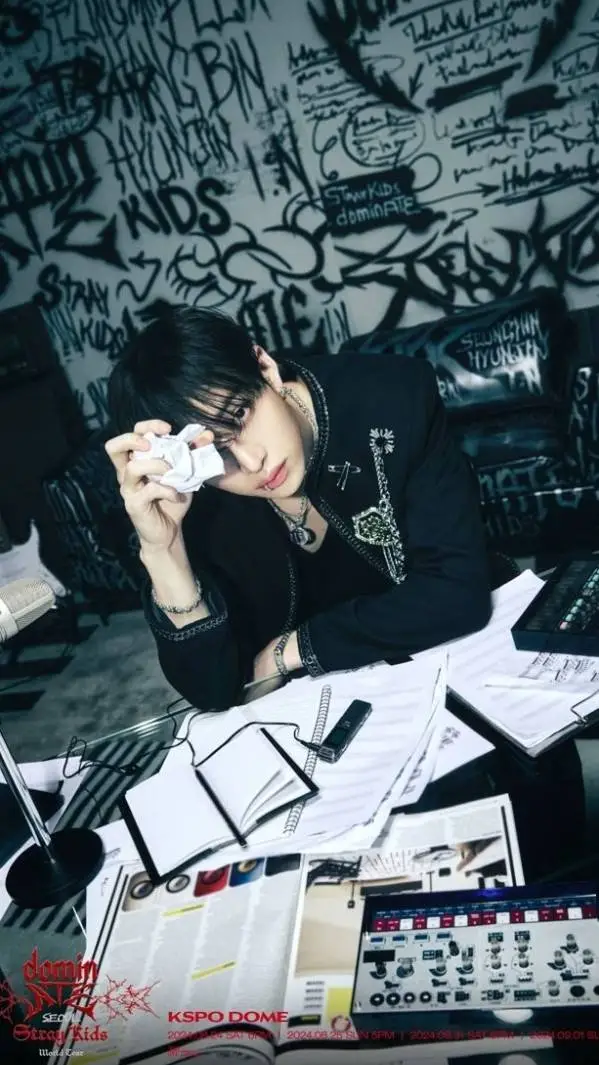 ai character: 𝐁𝐚𝐧𝐠𝐜𝐡𝐚𝐧 ✦ background