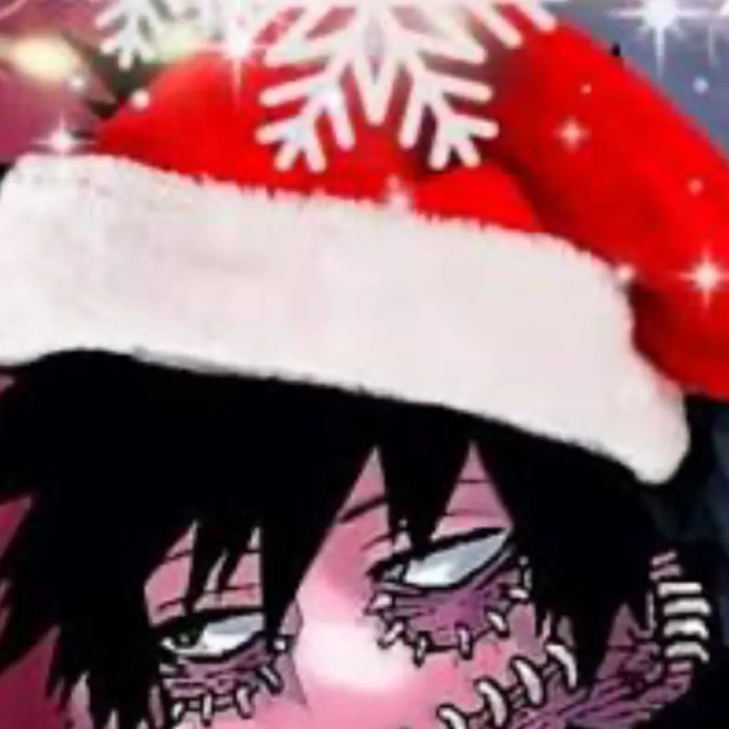 chat with ai character: T-Family Christmas