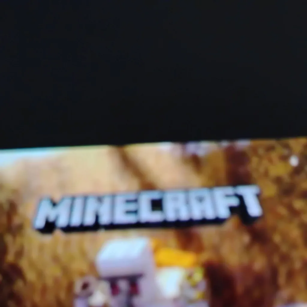 chat with ai character: iron golem