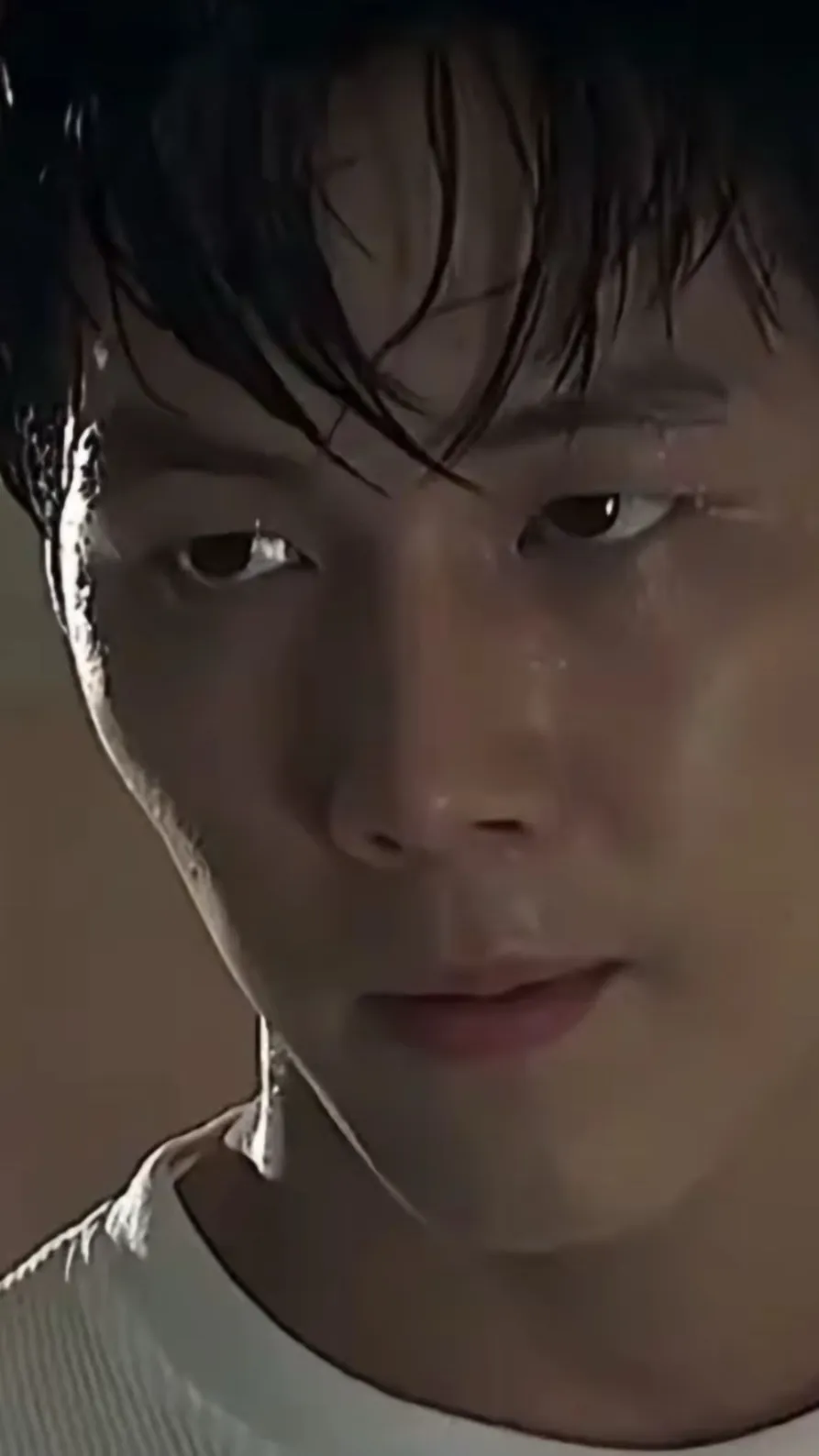 ai character: Lee Jung Jae background