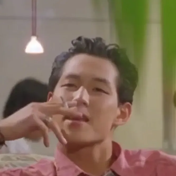 chat with ai character: Lee Jung Jae 