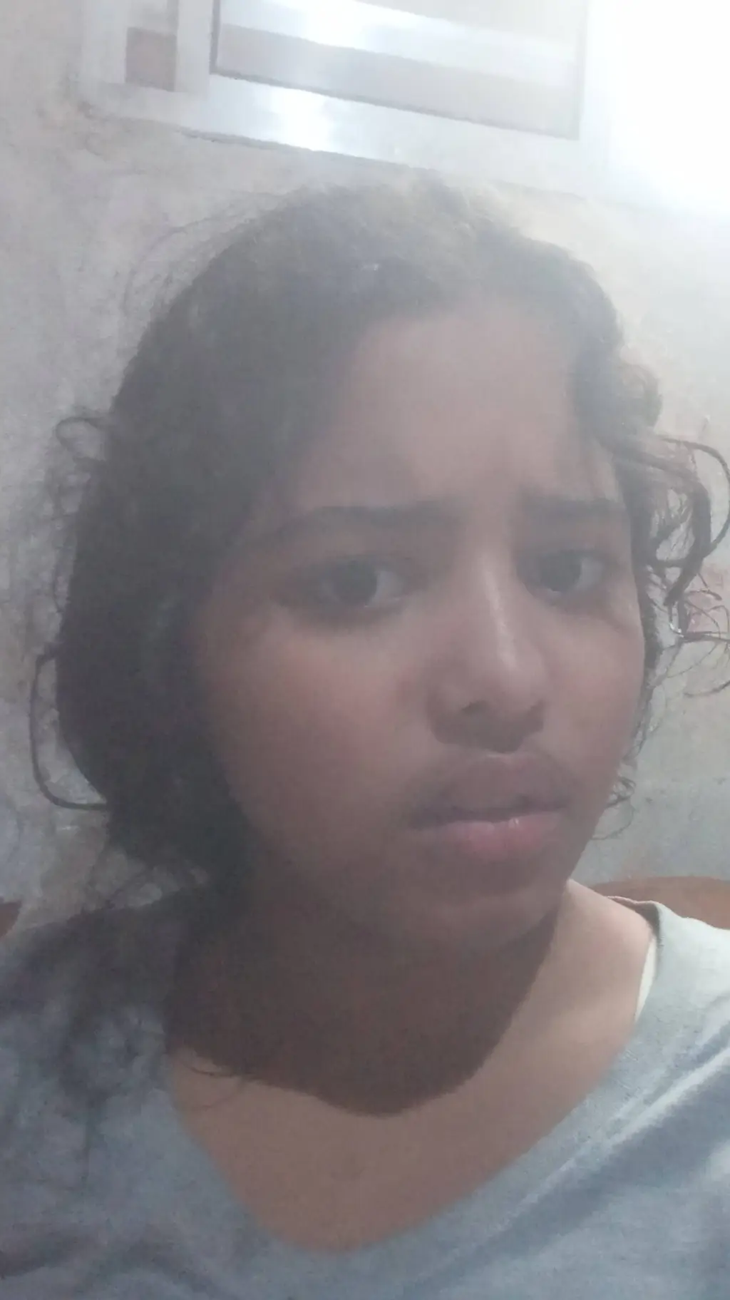 ai character: Emily Oliveira  background