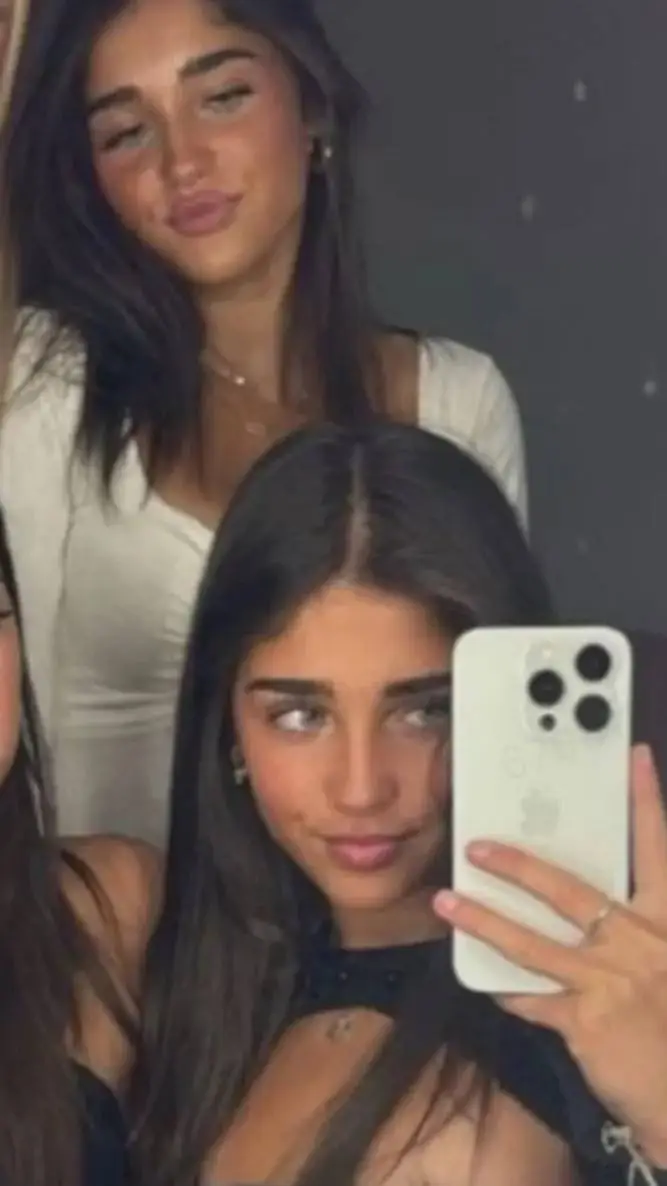 ai character: Slumber party  background