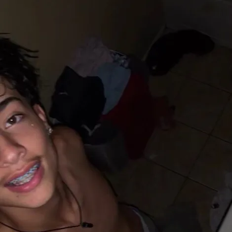 chat with ai character: Máximo 🥷🏻