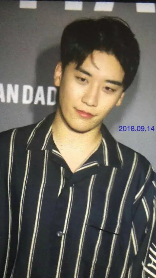 ai character: Seungri your Dad^^ background